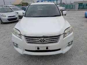 Toyota Vanguard 2011 Pearl