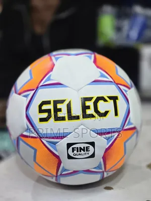 SELECT Football (Fine Quality No-4)