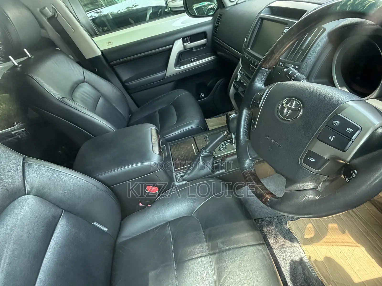 Toyota Land Cruiser 2012 Black