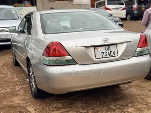 Toyota Mark II 2001 Silver