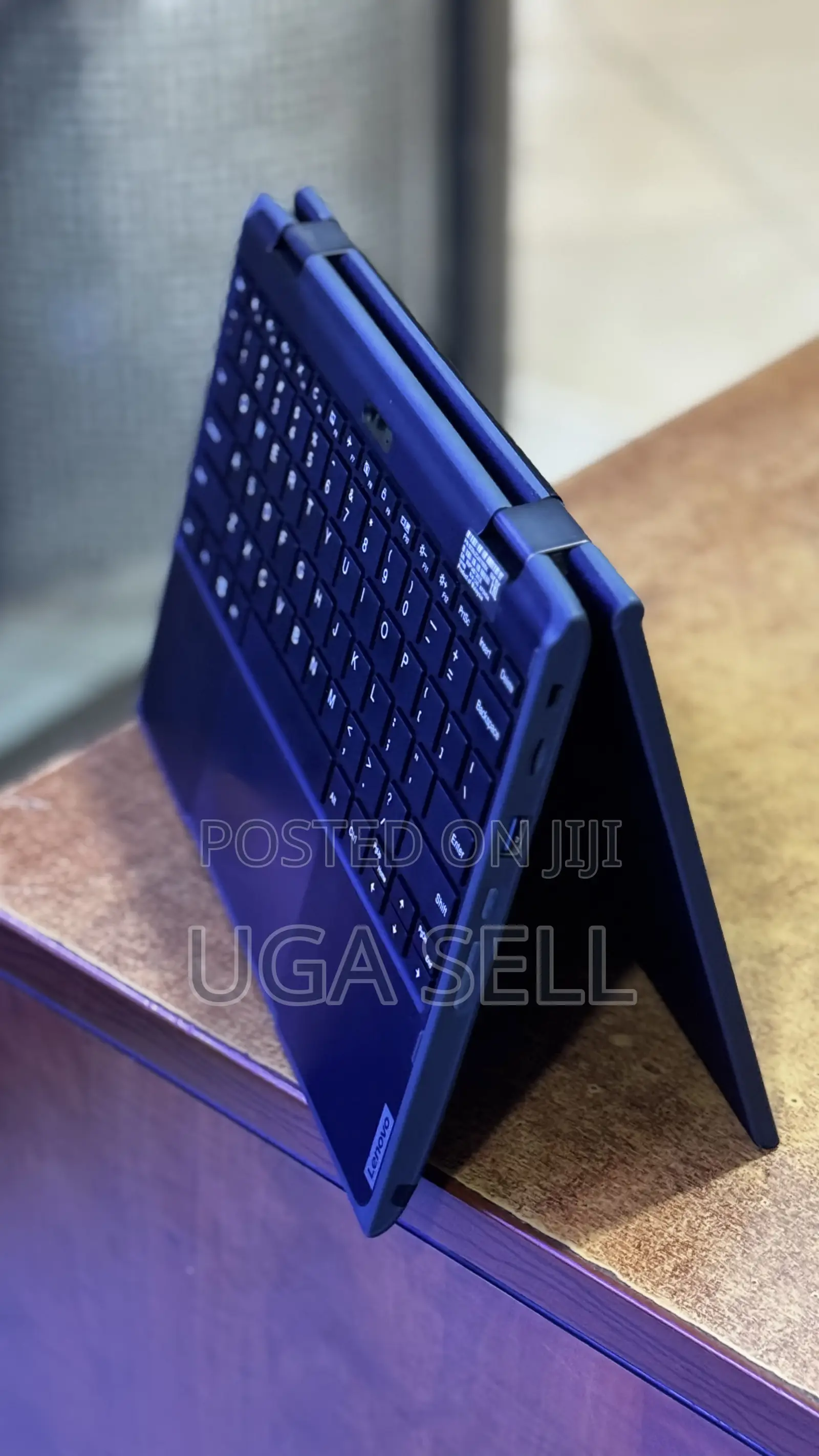 New Laptop Lenovo 300e 8GB Intel Core i5 SSD 128GB