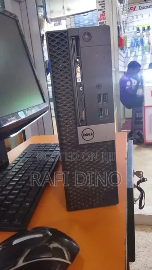 Desktop Computer Dell 4GB Intel Core i3 HDD 512GB