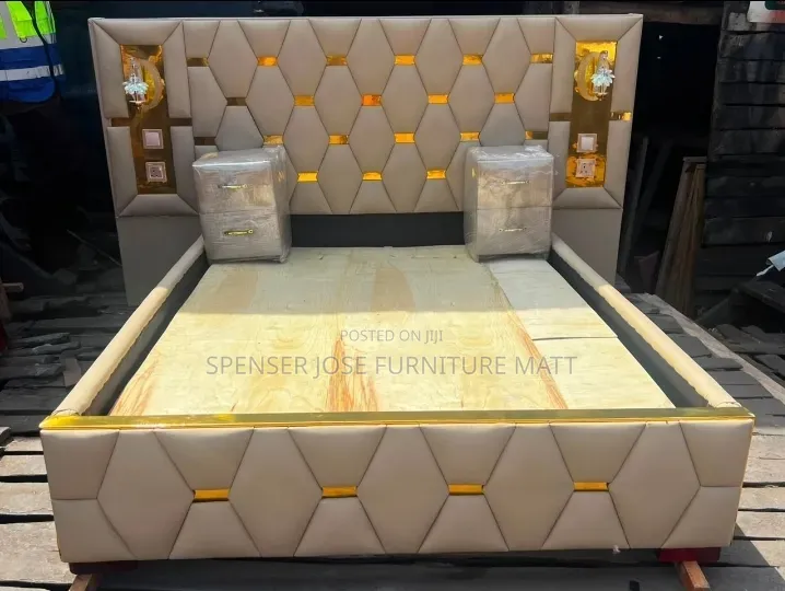 Geometric Cushioned Bed 5by6 With Side Drawers