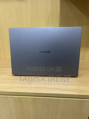 New Laptop Lenovo Ideapad 3 8GB Intel Core i5 SSD 512GB
