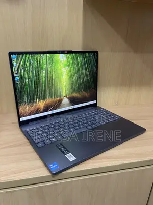 New Laptop Lenovo Ideapad 3 8GB Intel Core i5 SSD 512GB