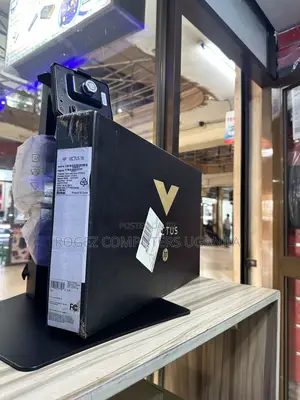 New Laptop HP Victus 16 16GB AMD Ryzen 5 SSD 1T