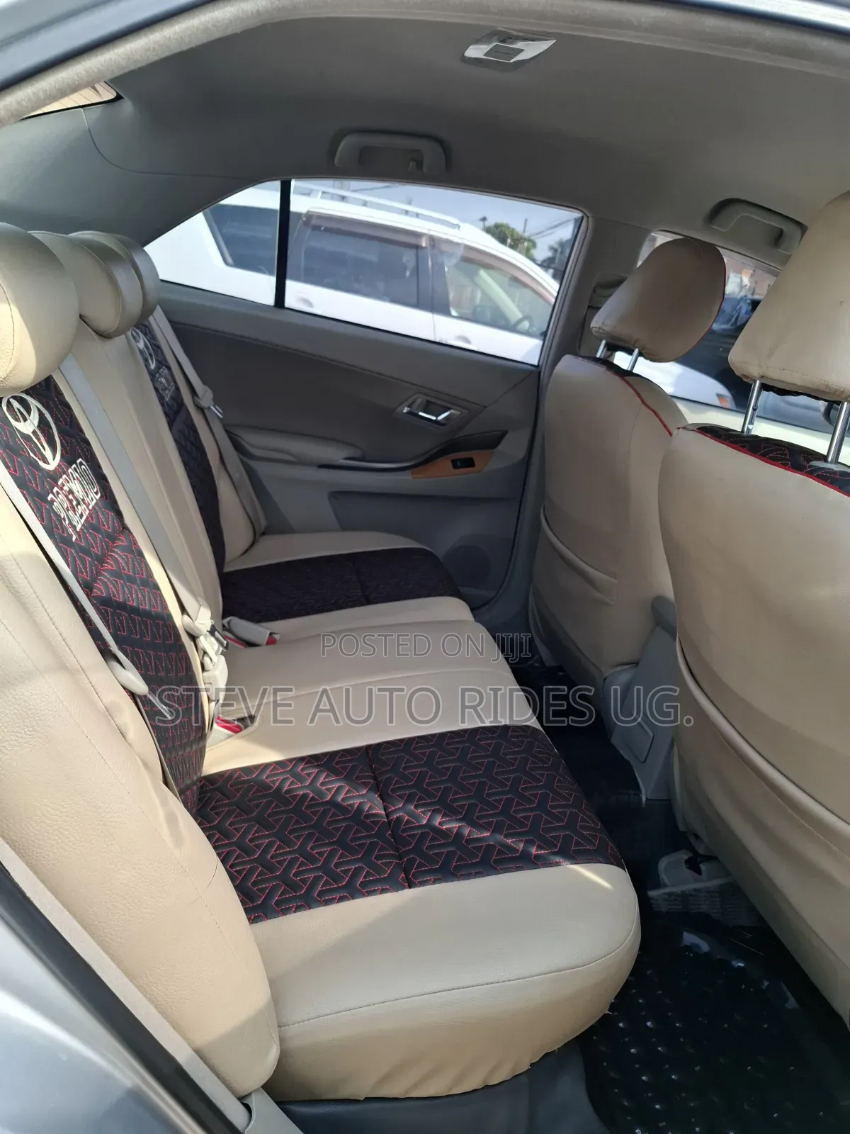 Toyota Premio 2010 Silver
