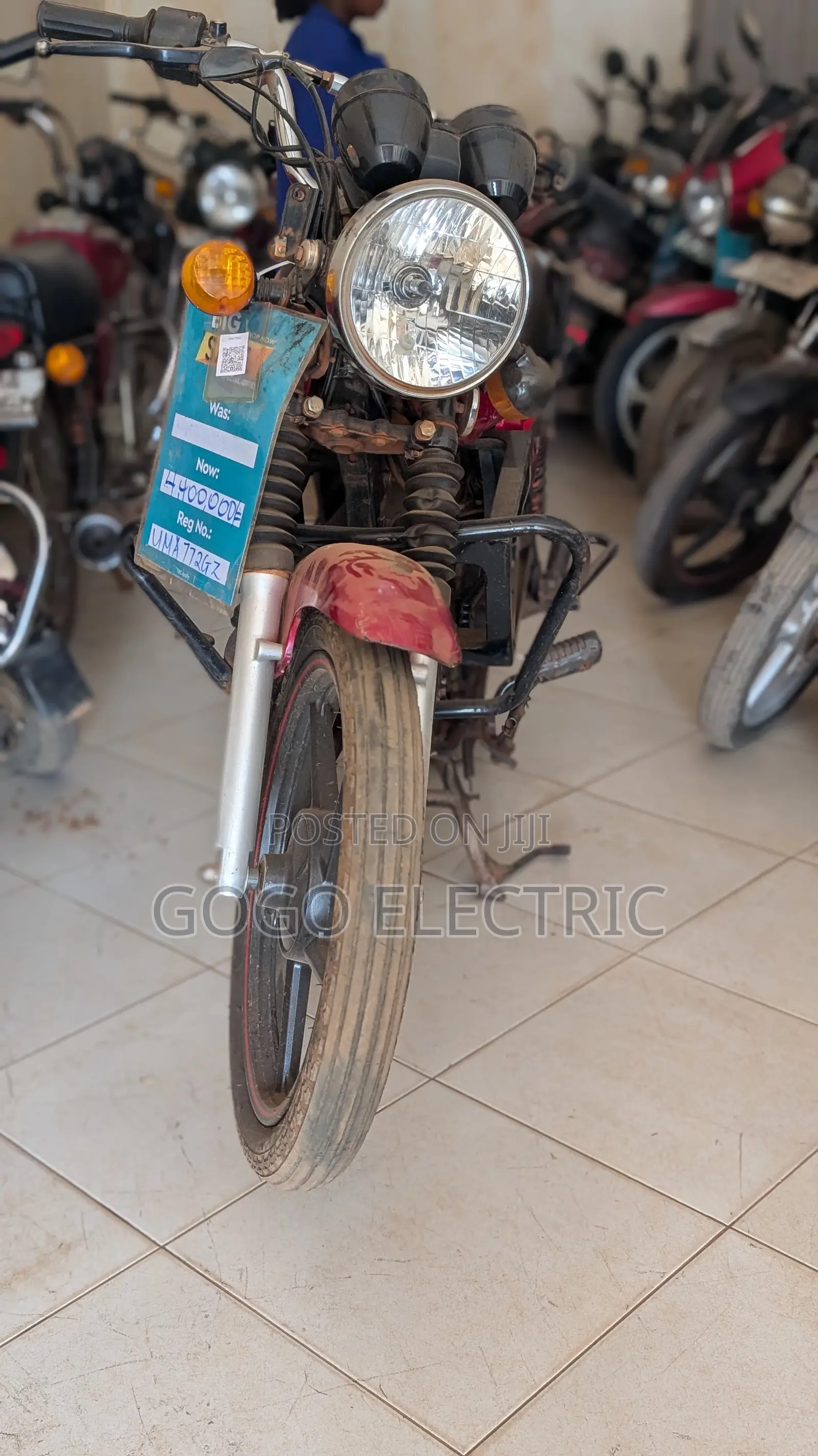 Bajaj CT 125X 2025 Red