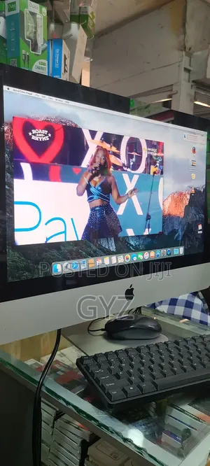 Desktop Computer Apple iMac Pro 8GB Intel Core i5 SSD 256GB