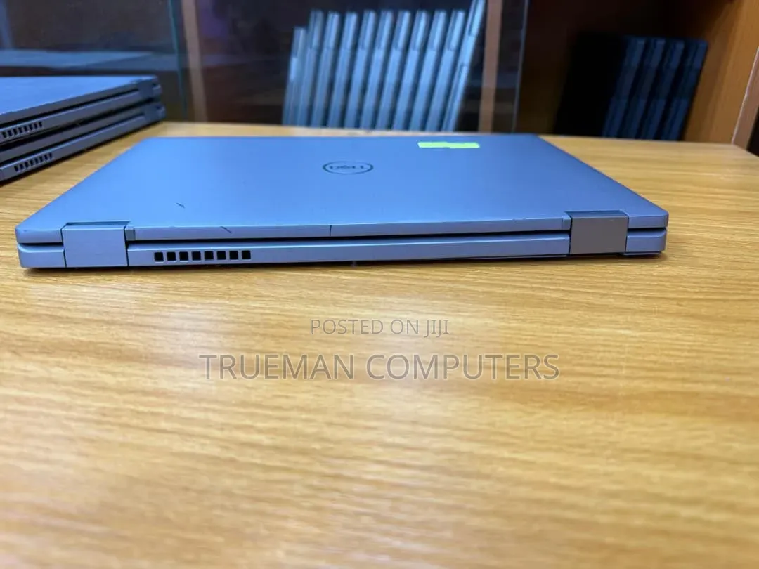 Laptop Dell Latitude 5310 2-in-1 8GB Intel Core i5 SSD 256GB