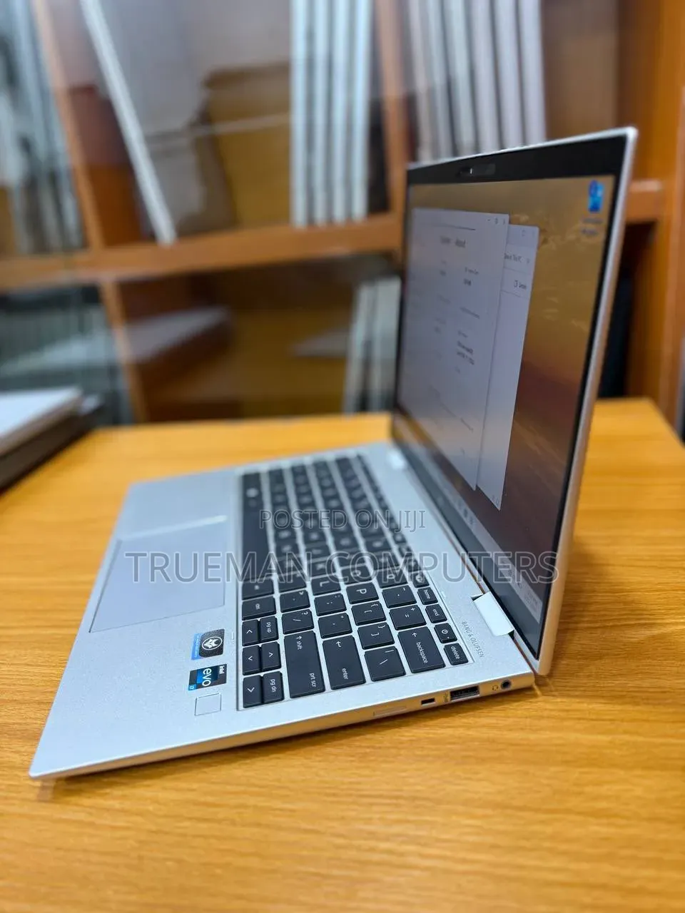 Laptop HP EliteBook 830 G9 16GB Intel Core i5 SSD 512GB