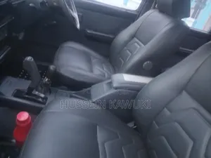 Toyota Hilux 1999 Black