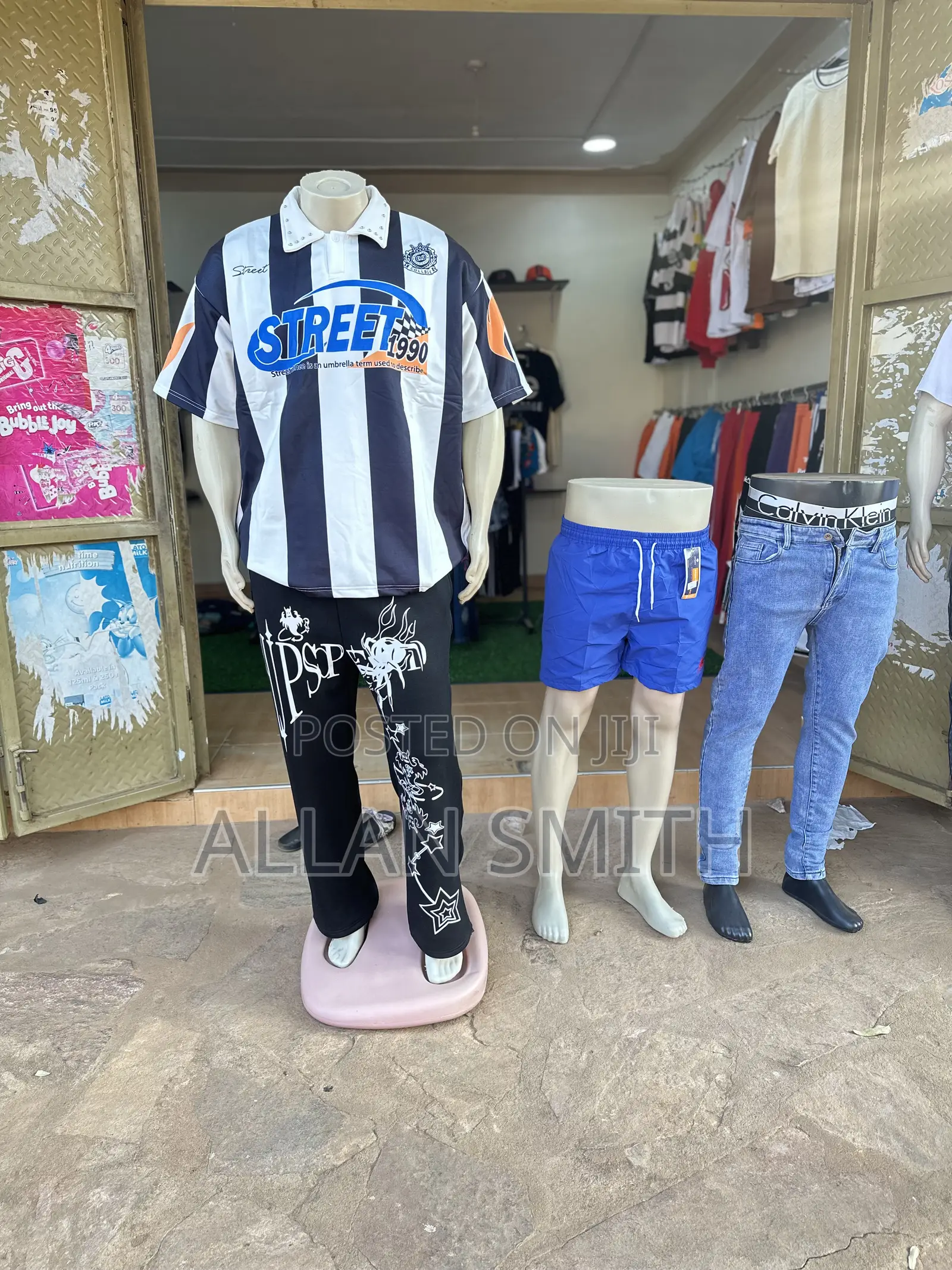 Smith Closet Entebbe