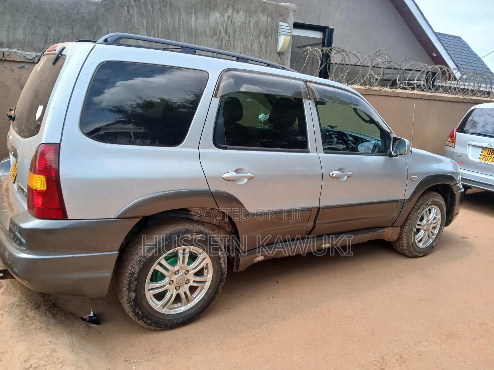 Mazda Tribute 2003 Silver