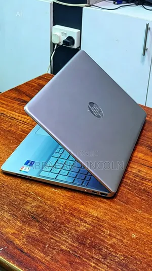 New Laptop HP 15 8GB Intel Core i7 SSD 512GB