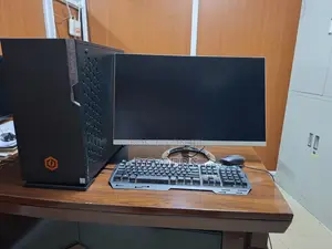 CyberpowerPC CyberPower Black Pearl 16GB Intel Core i7 HDD+SSD 2T
