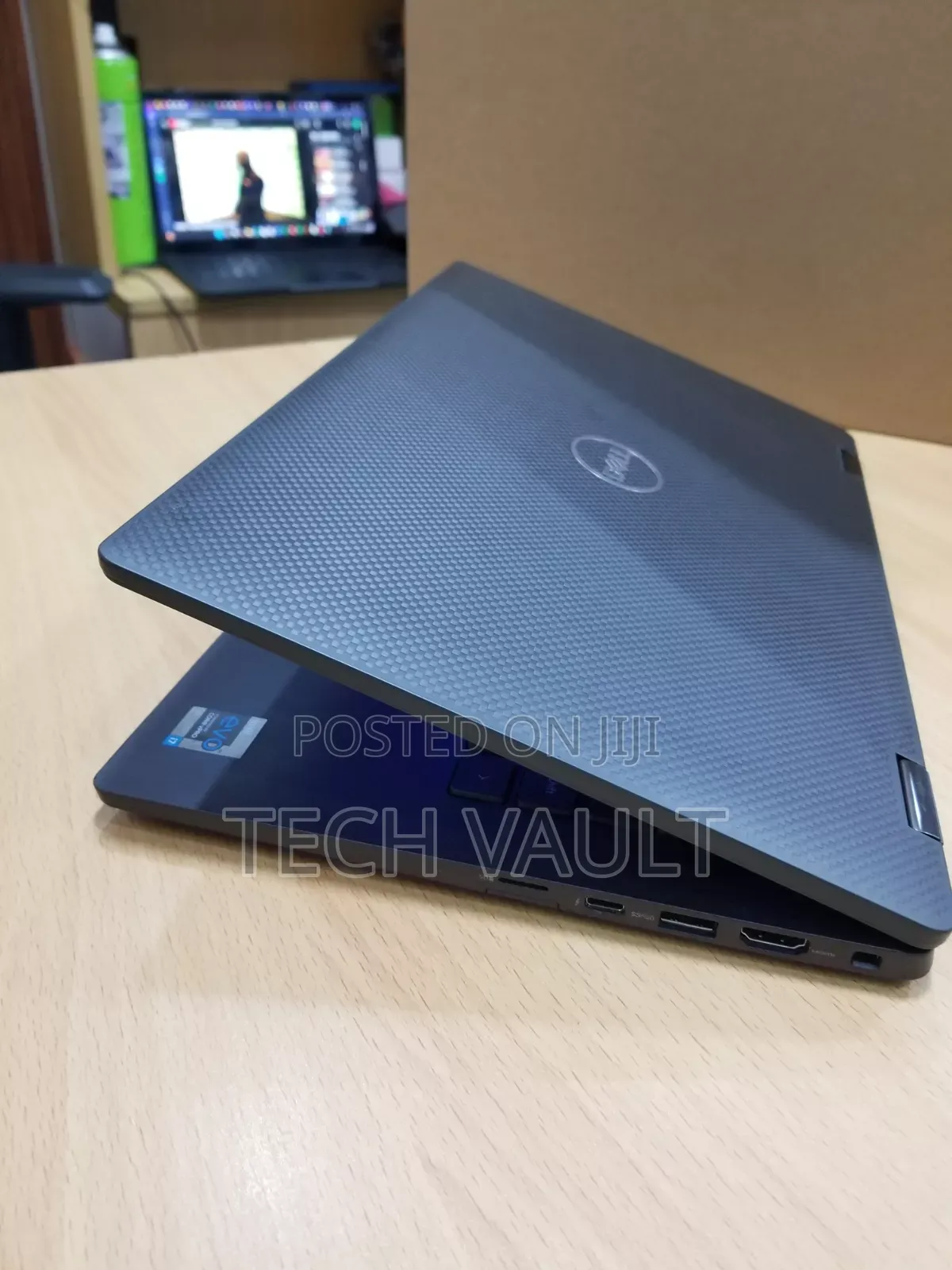 New Laptop Dell Latitude 7420 32GB Intel Core i7 SSD 512GB