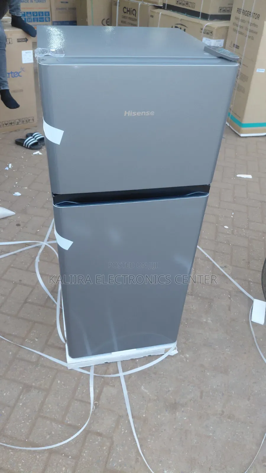 Hisense Fridge 160l