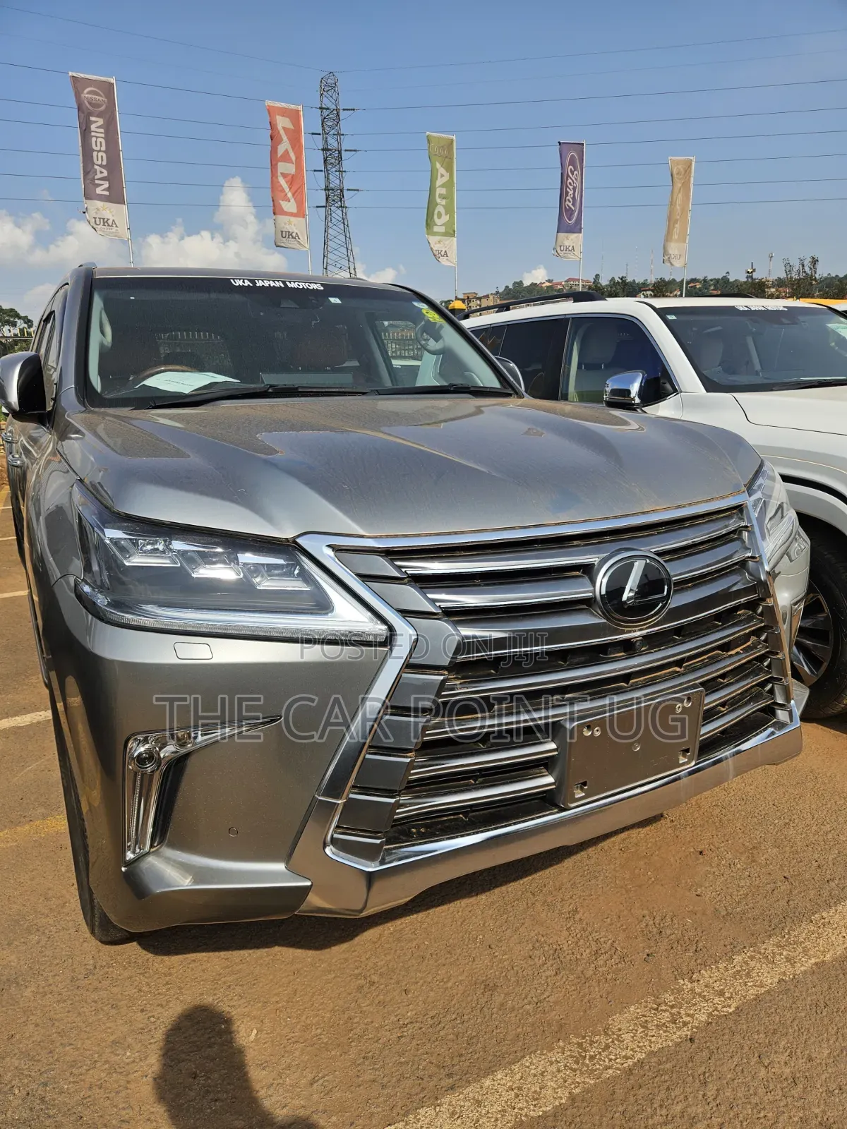 Lexus LX 2017 Silver