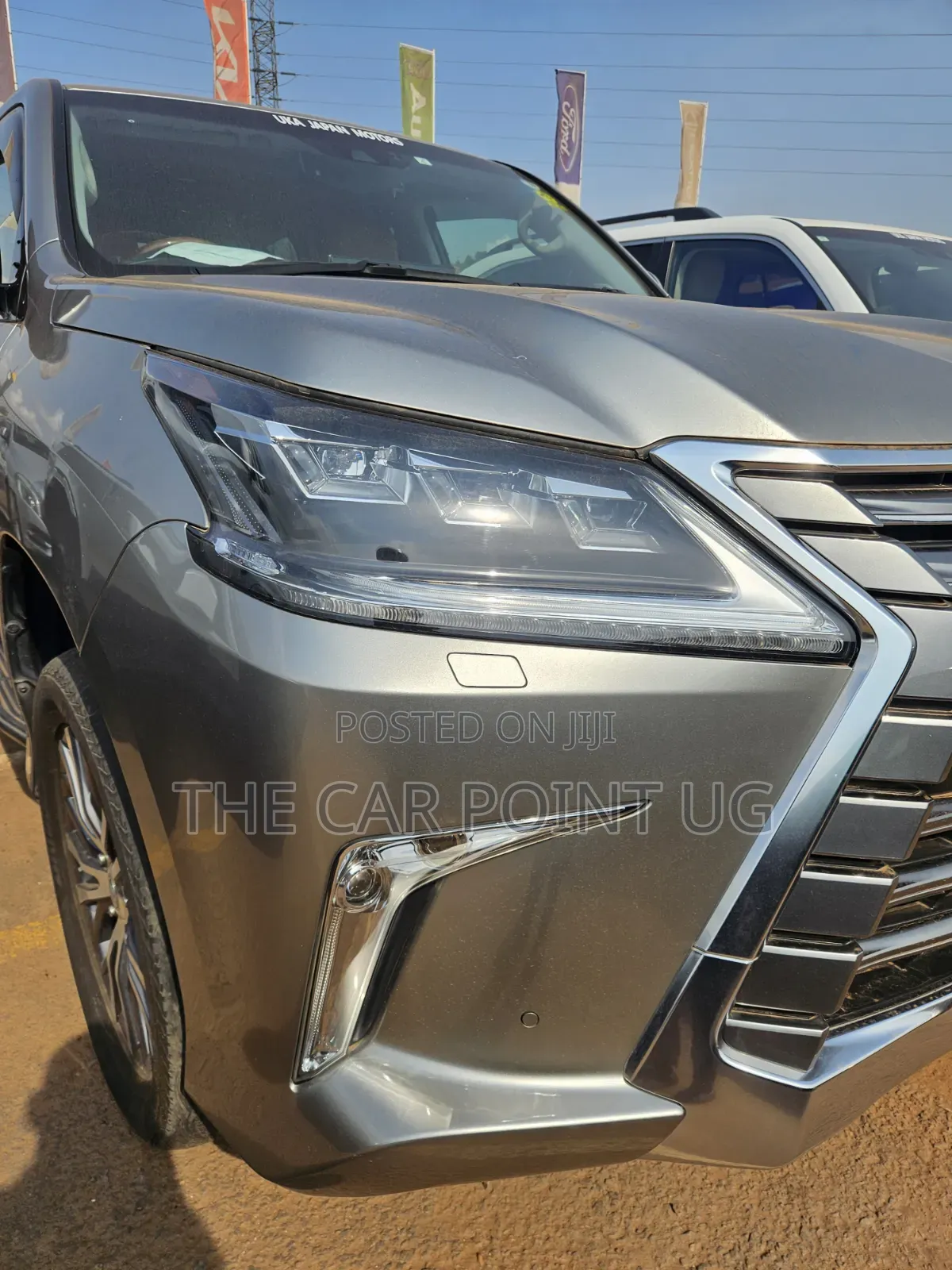 Lexus LX 2017 Silver