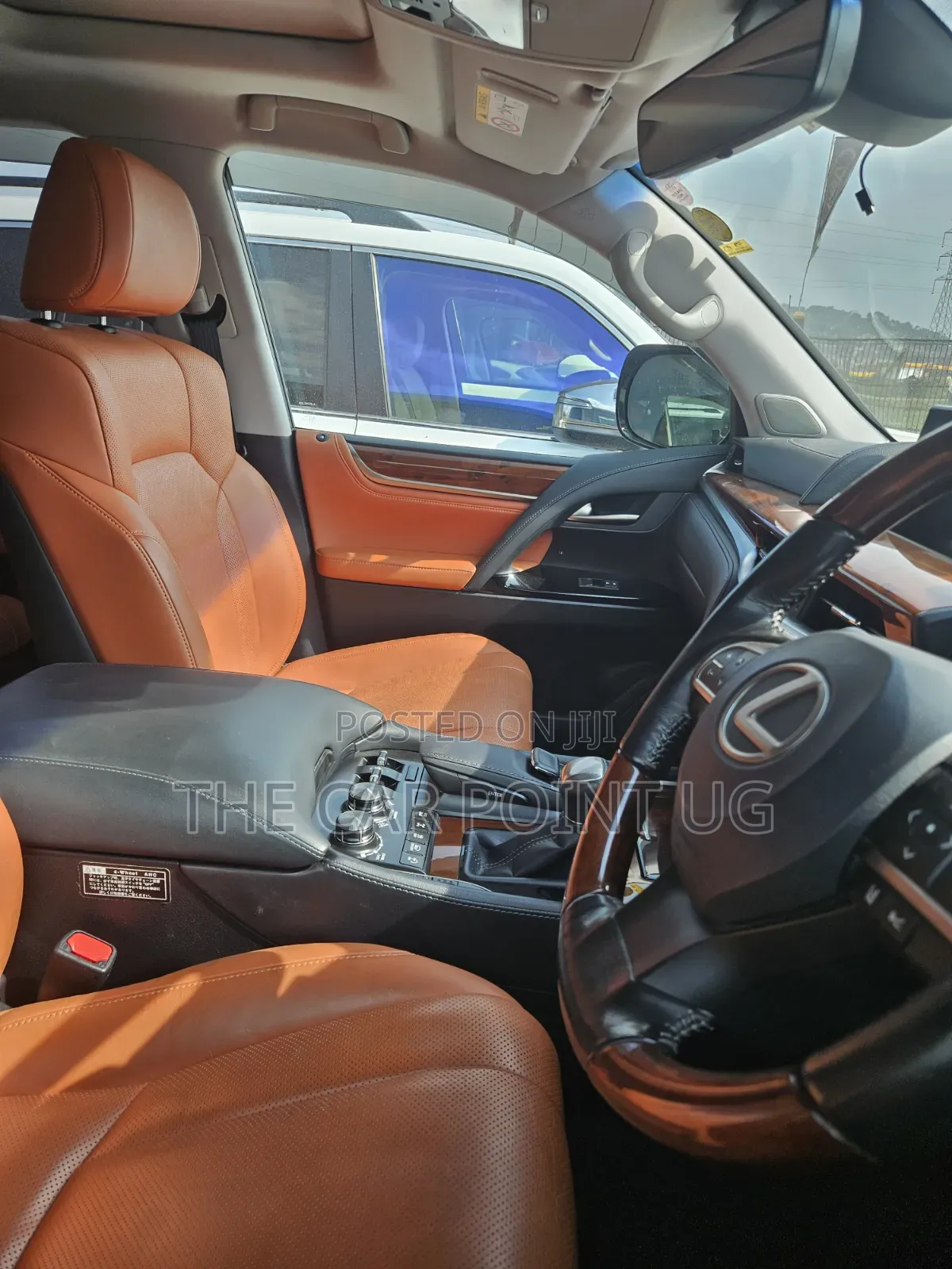 Lexus LX 2017 Silver