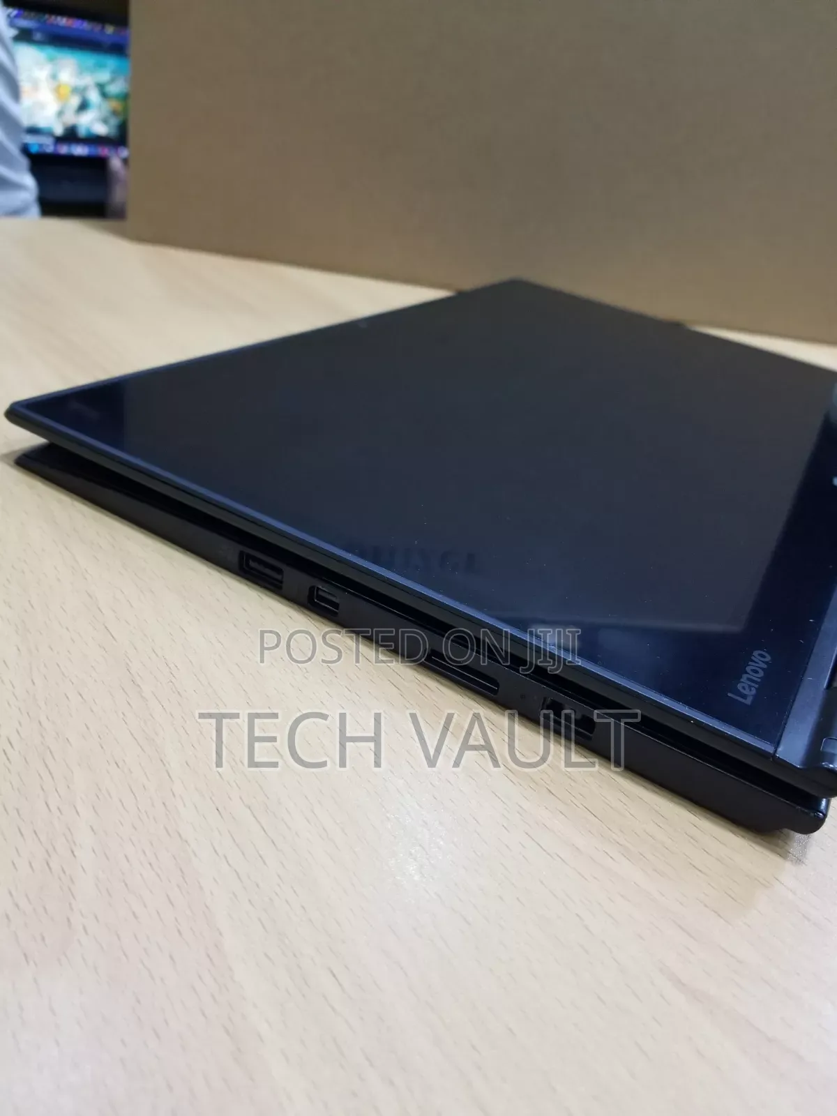 New Laptop Lenovo ThinkPad X1 Yoga 8GB Intel Core i7 SSD 256GB
