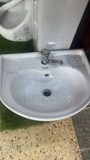 Simple Wash Hand Basin