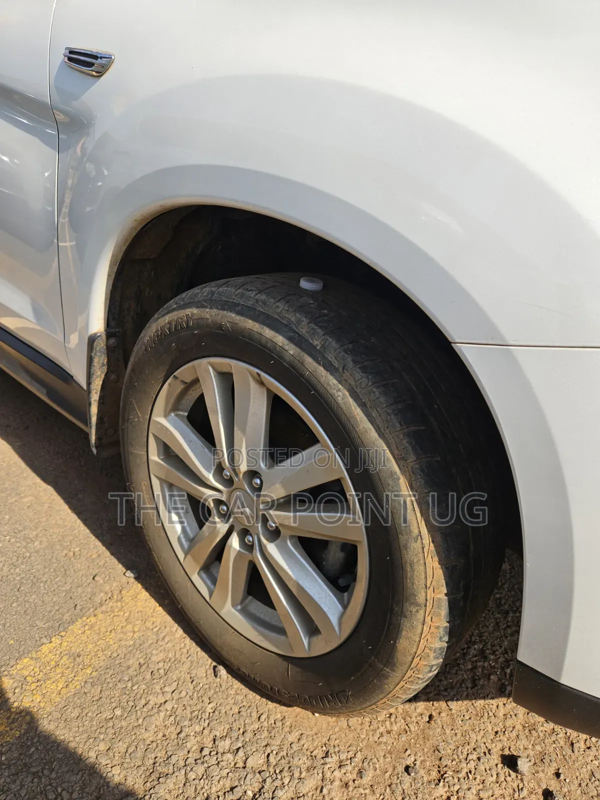 Mitsubishi RVR 2013 White