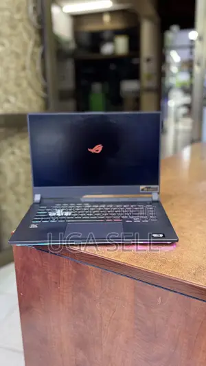 New Laptop Asus ROG Strix G15 16GB AMD Ryzen 7 SSD 1T