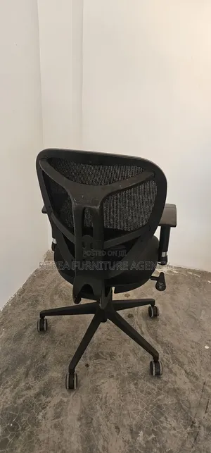 Low Back Mesh Durable Adjustable Office Chair