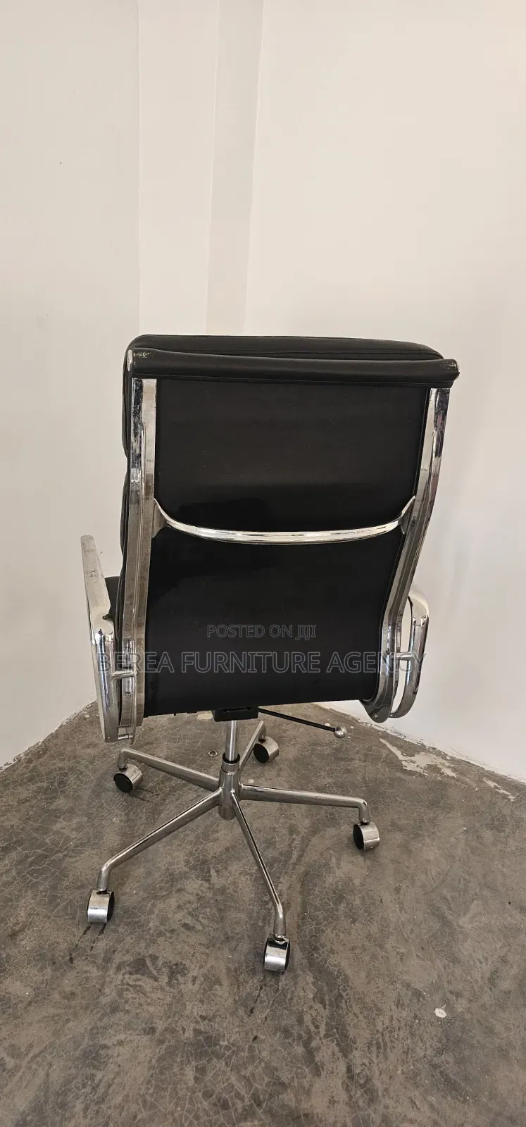 Pure Leather Excellent Design Adjustable Office Chair