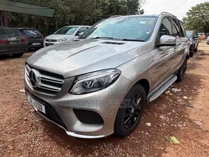 Mercedes-Benz GLE-Class 2016 Ivory