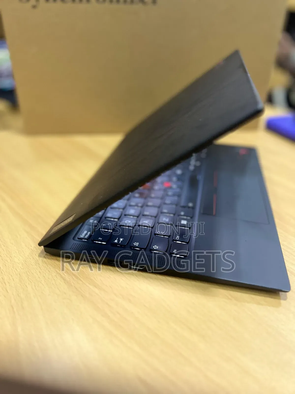 New Laptop Lenovo ThinkPad X1 Carbon 32GB Intel Core i7 SSD 512GB