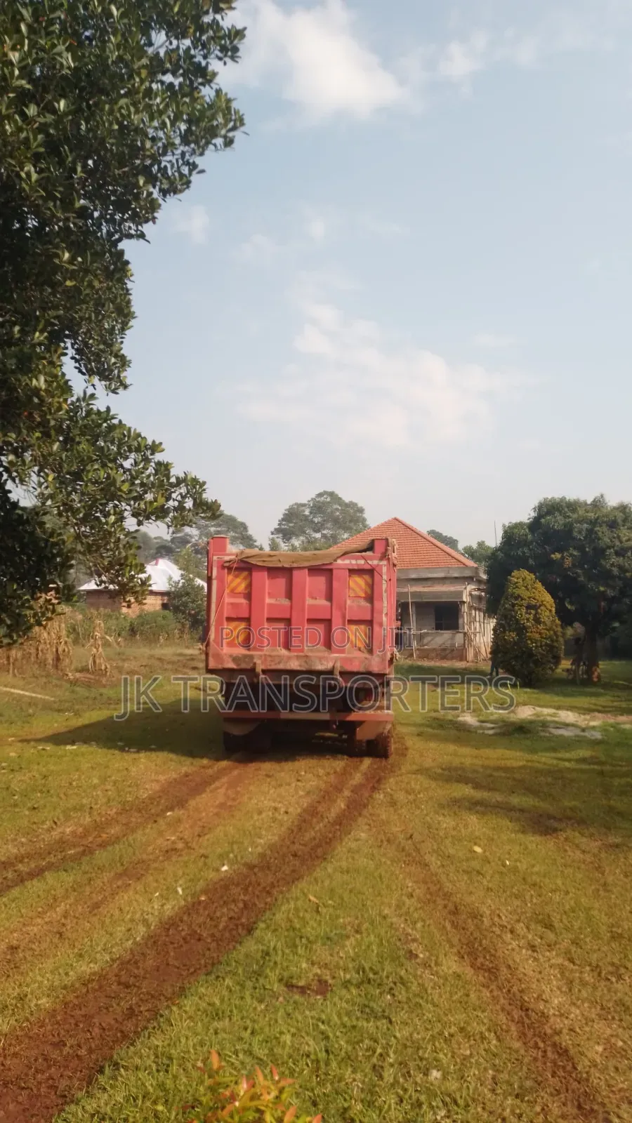 Lake Sand , Plasta, Clay Bricks, Aggregates, Marrum