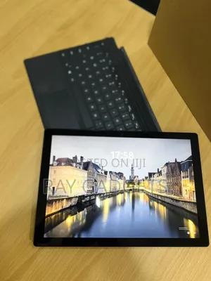 New Laptop Microsoft Surface Pro 7+ 8GB Intel Core i7 SSD 256GB