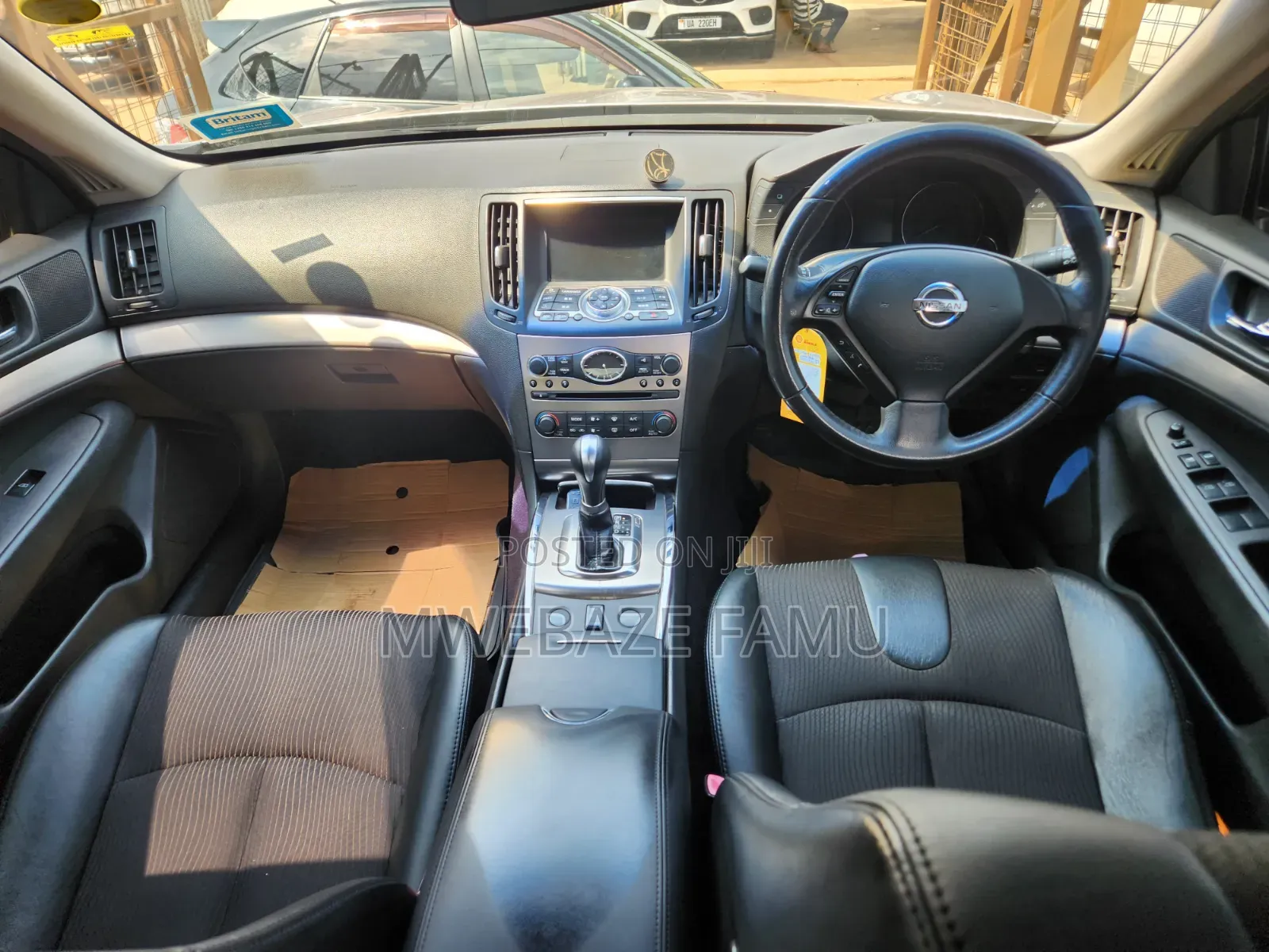 Nissan Skyline 2010