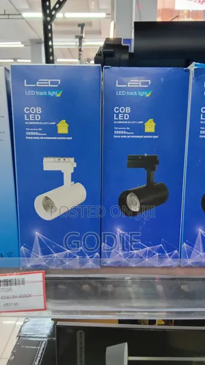 COB LED Track Light Designed for Focused, Adjustable Illumination In