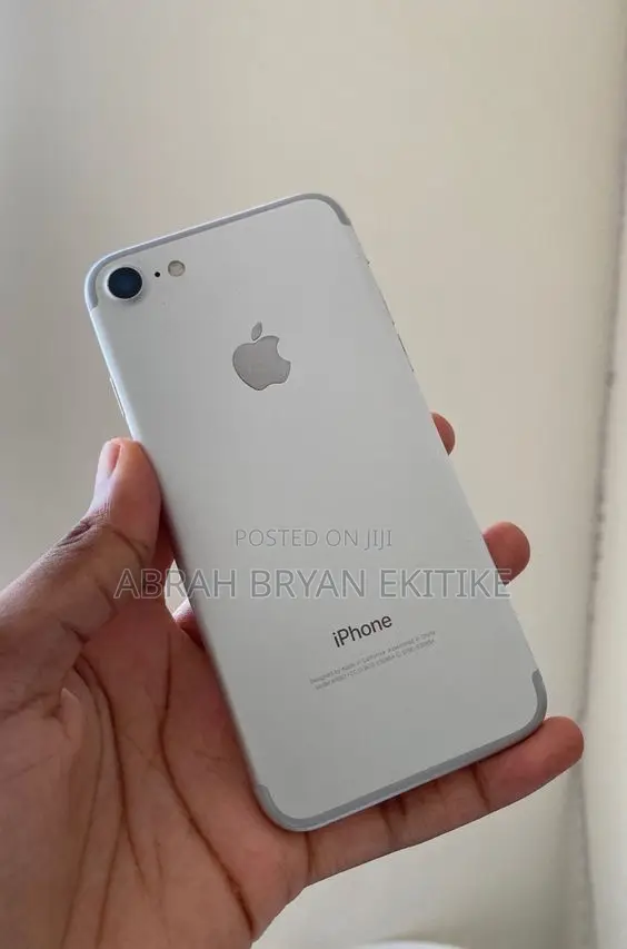 Apple iPhone 7 128 GB Gray