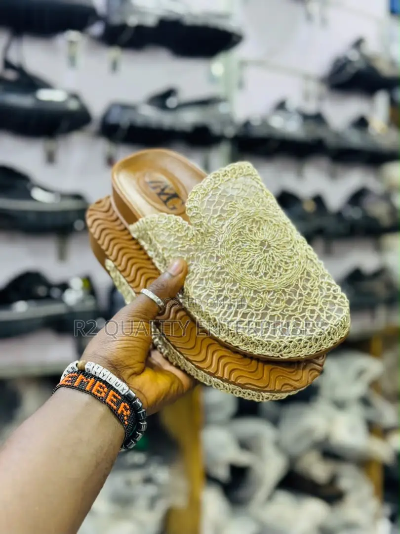 Slip-on Espadrille Slides