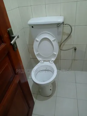 1bdrm House in Kyaliwajara Town, Central Division for rent