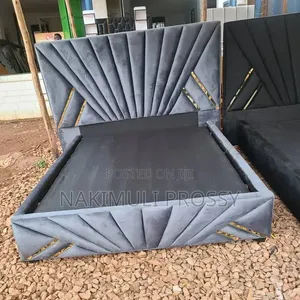 5by6 Gray Fabric Bed With 8 Gold Stickers