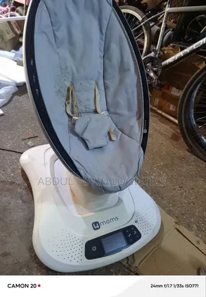 4moms mamaRoo Multi-Motion Baby Swing