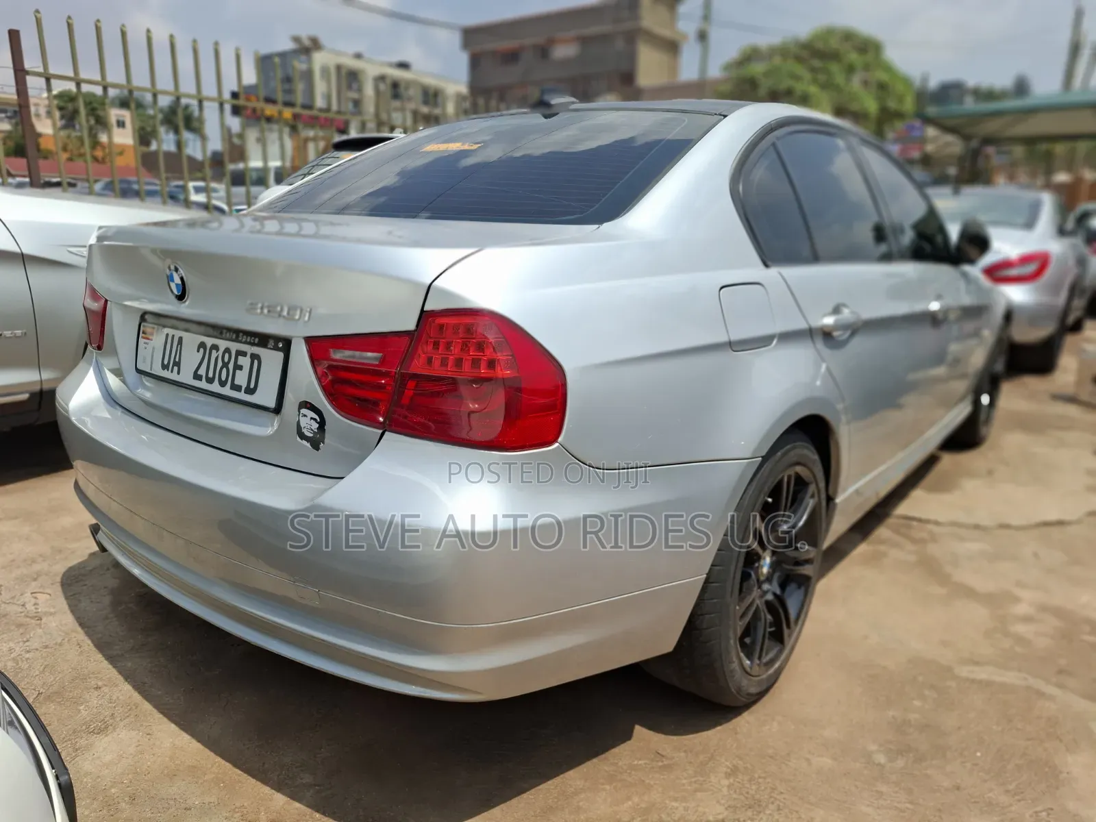 BMW 320i 2012 Silver