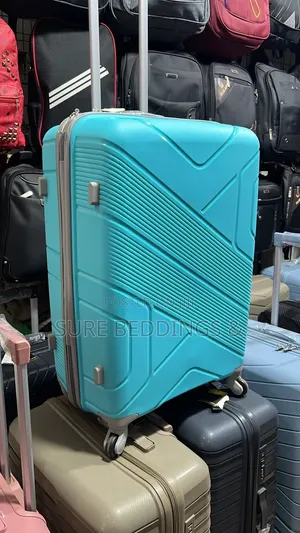 Roman Medium Suitcases
