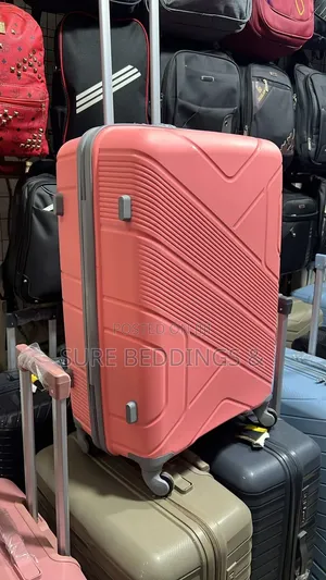 Roman Medium Suitcases