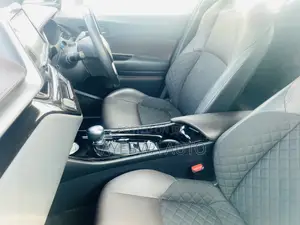 Toyota C-HR 2017 White