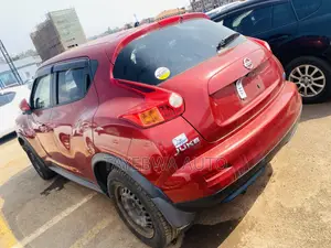 Nissan Juke 2017 Red