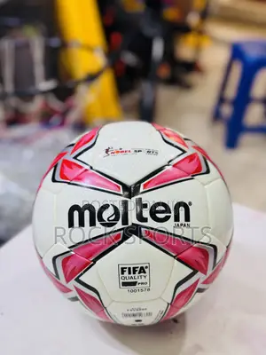 Molten Tubeless Japan Size 5
