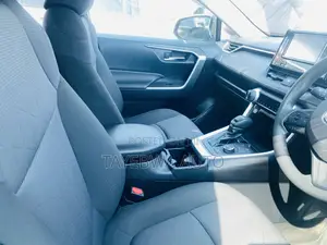 Toyota RAV4 2020 White
