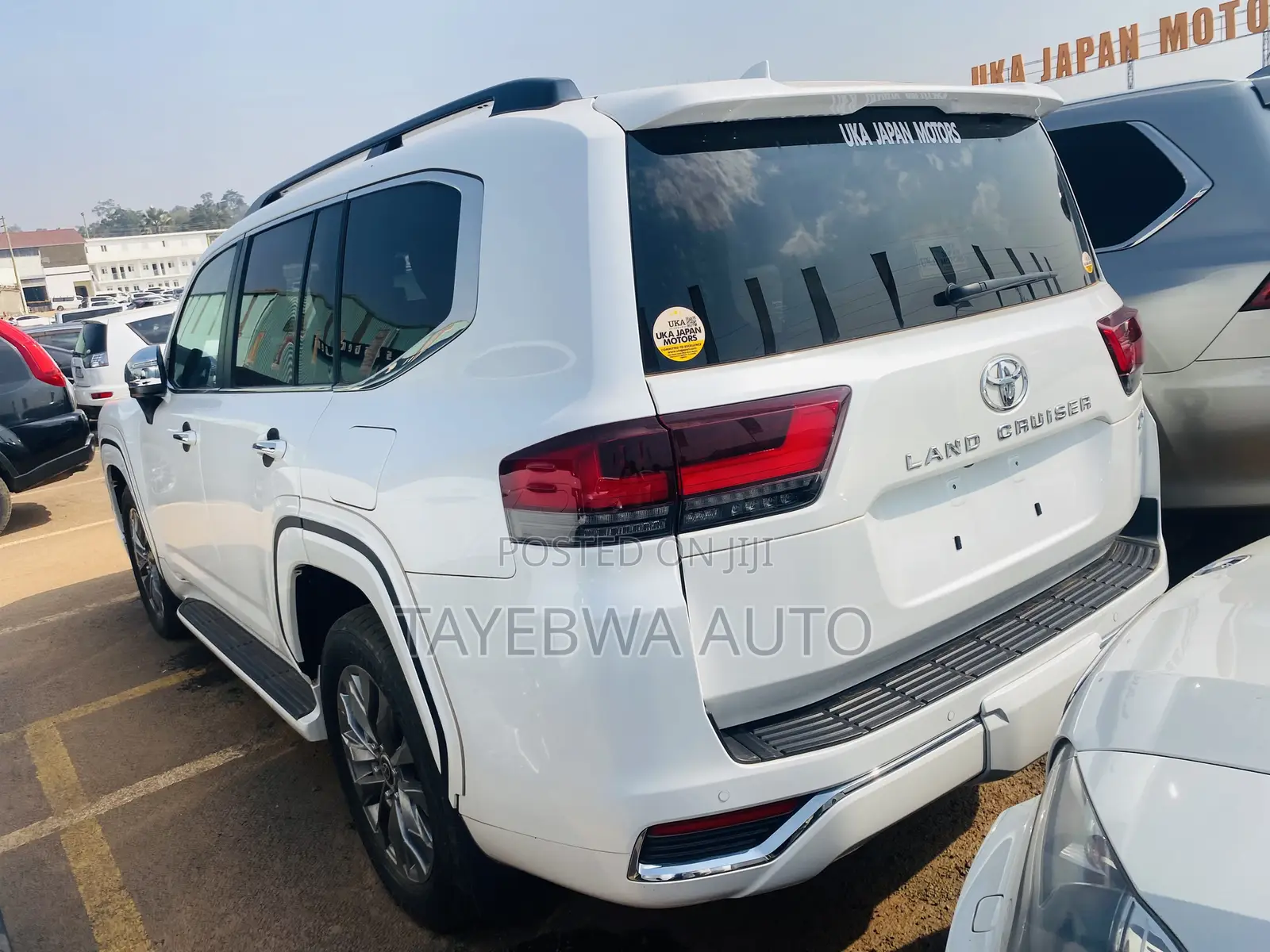 Toyota Land Cruiser 2023 White